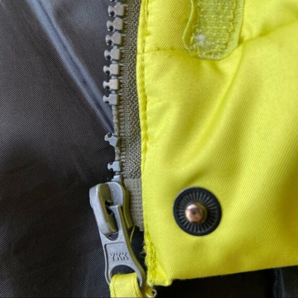 Billabong  Puff Jacket Vest - Picture 14 of 16